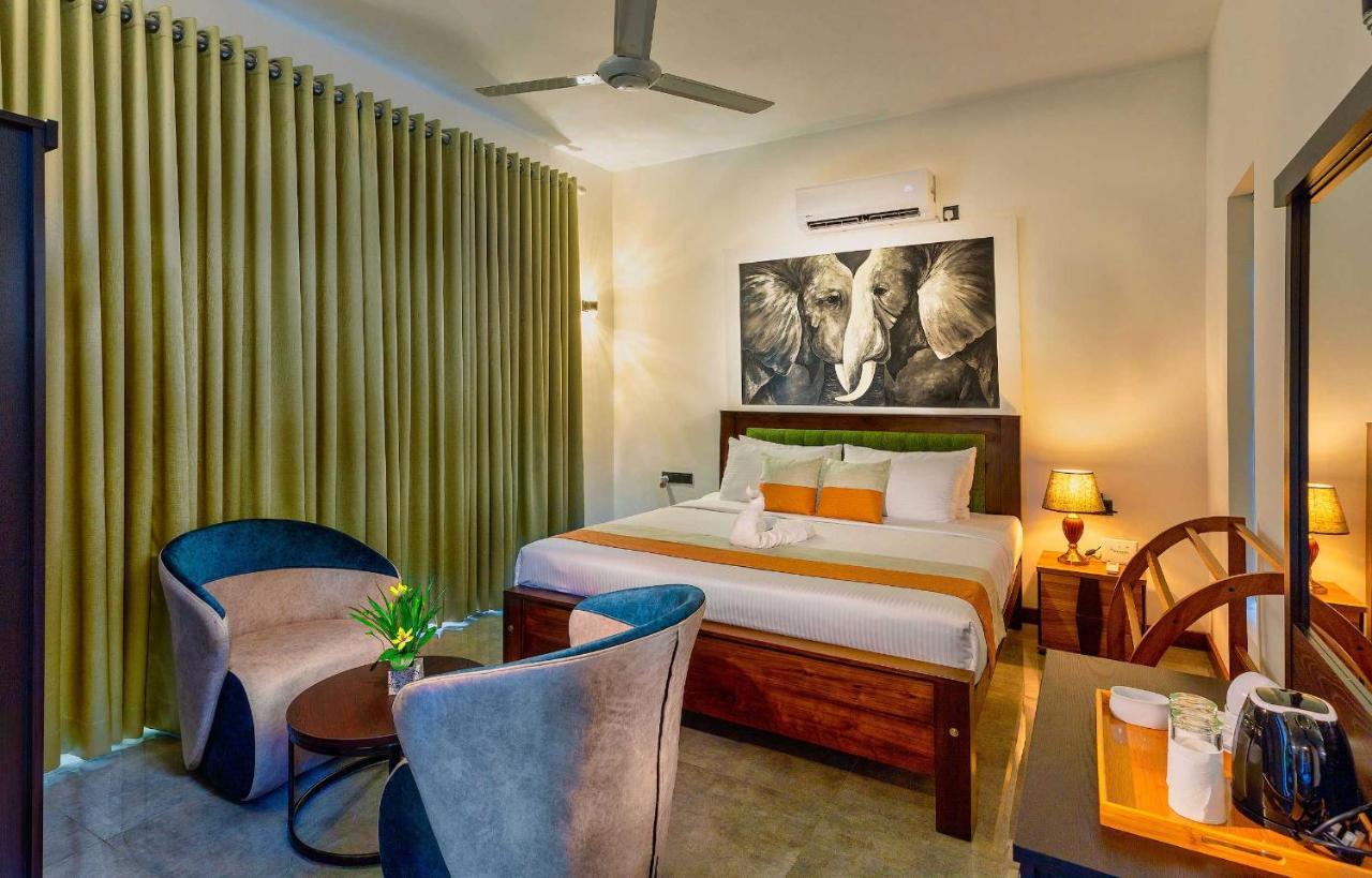 The Palace By Ocean Bentota Bagian luar foto