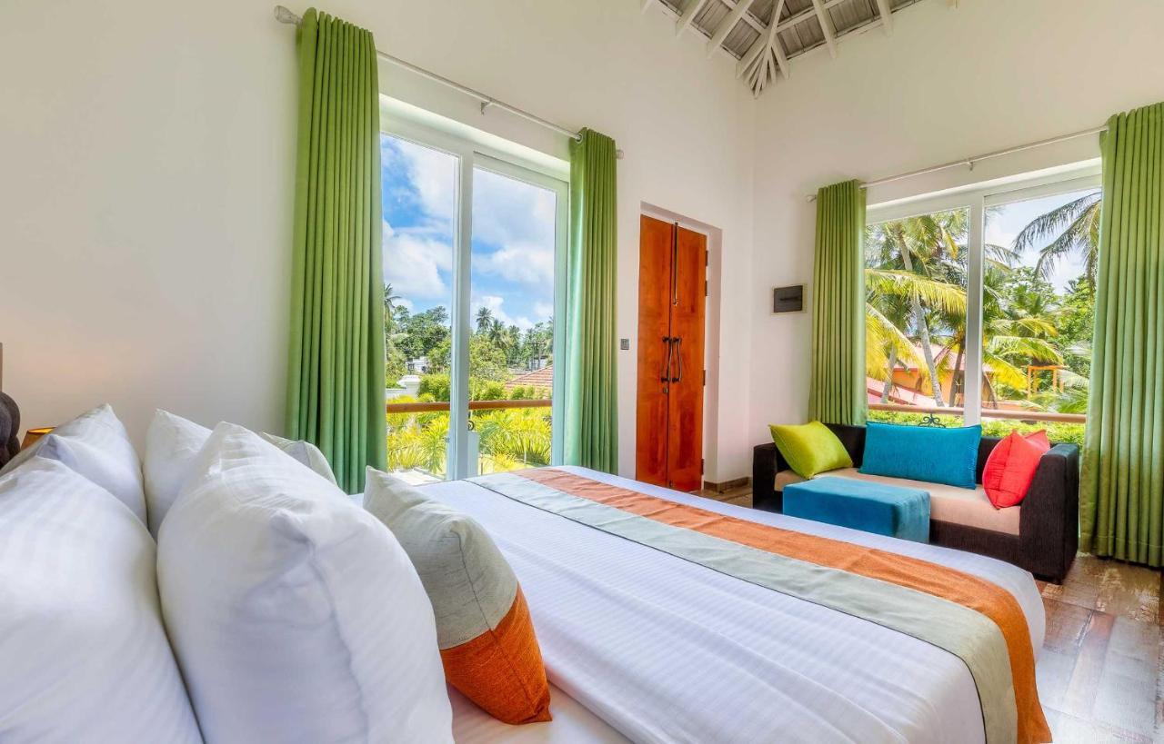 The Palace By Ocean Bentota Bagian luar foto